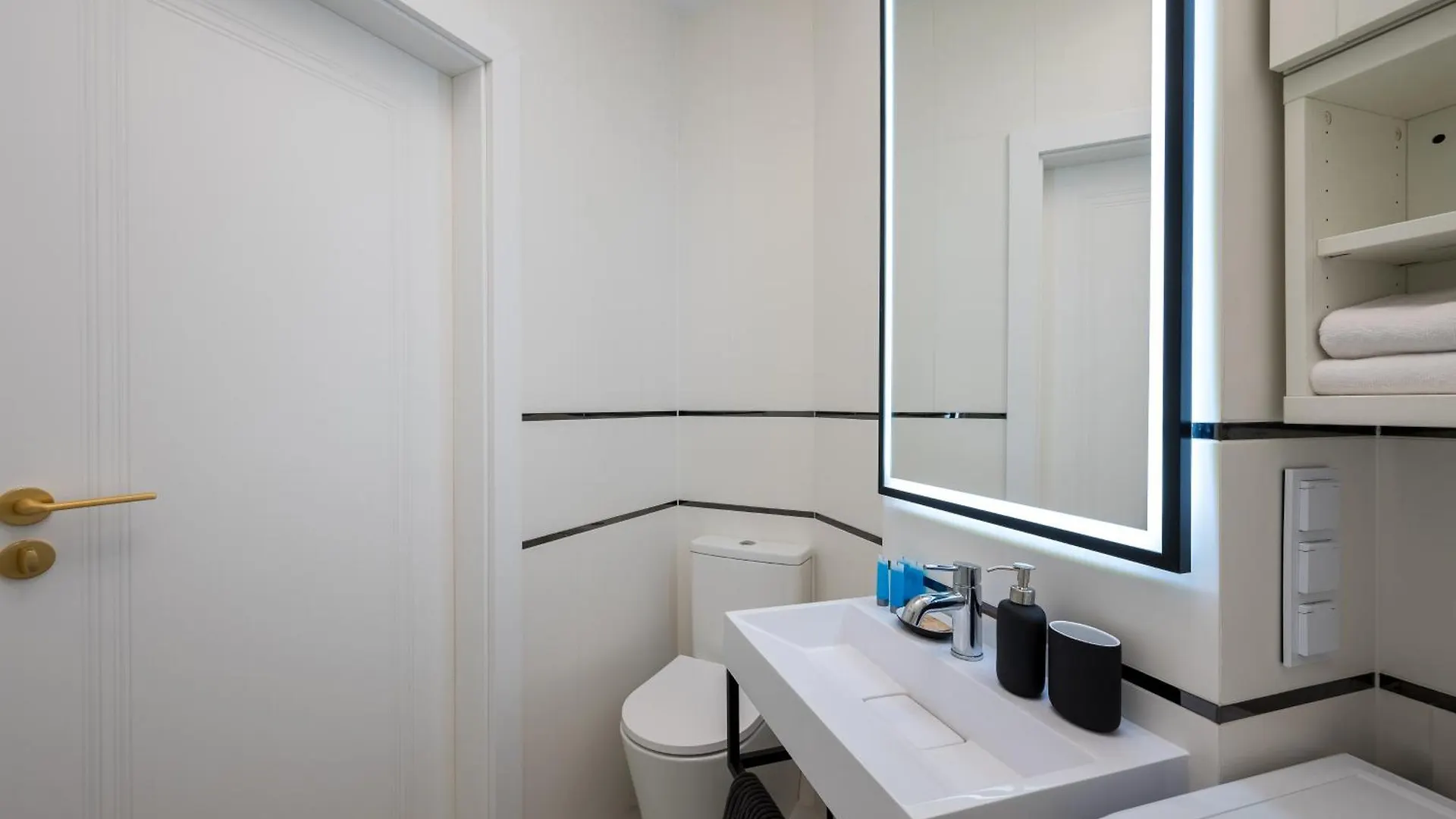 Warsaw Dream Apartment
