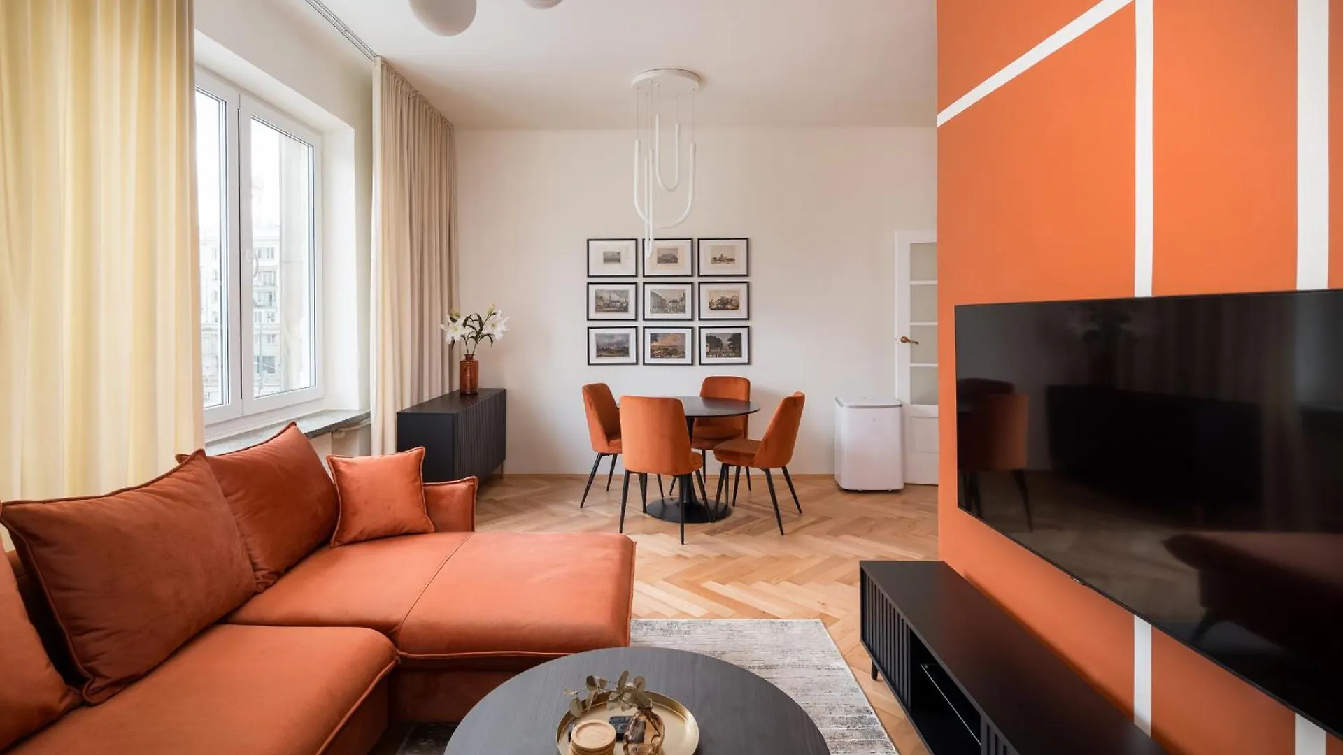Warsaw Dream Apartment